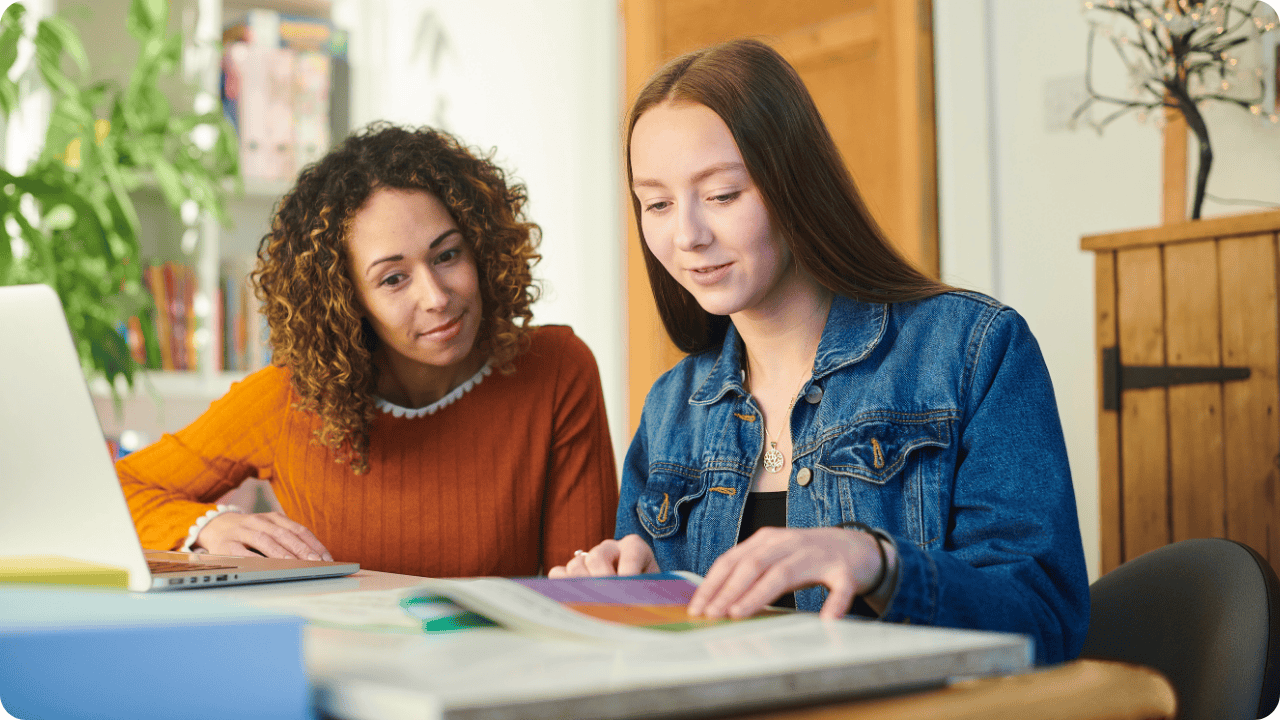 Referenz Die Hauslehrer Sage 100 ERP