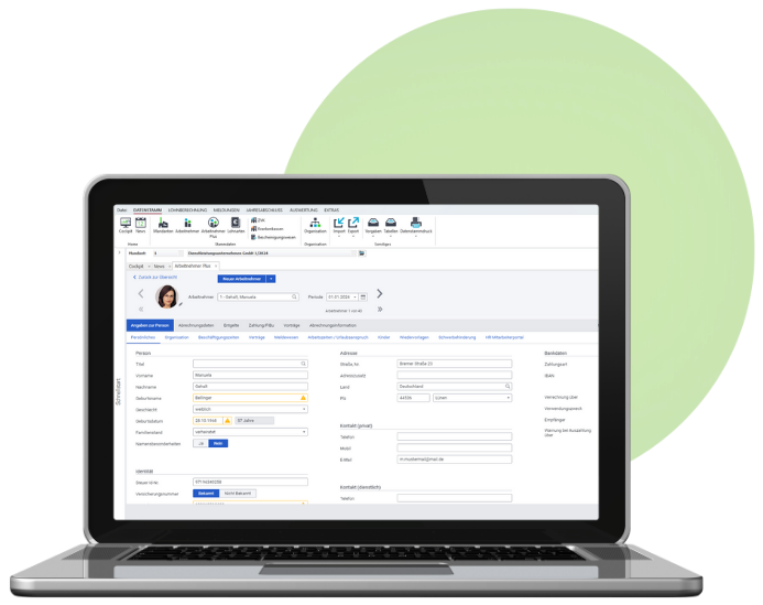 Sage HR Suite Softwareoberfläche auf Laptop